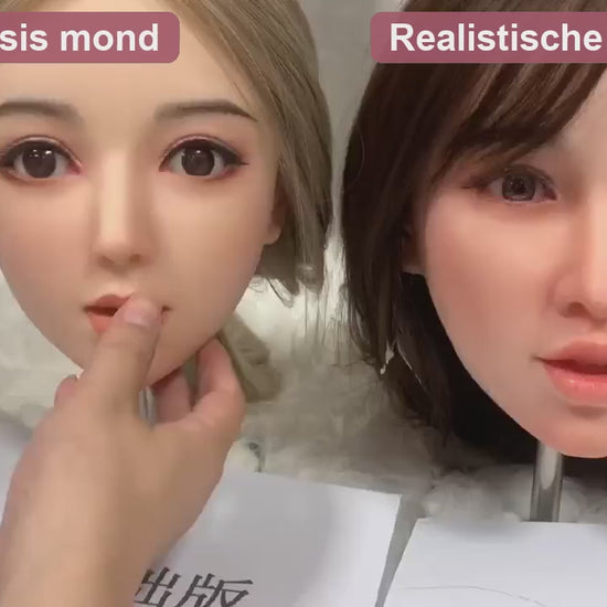 Links de basis mond, rechts de realistische mond