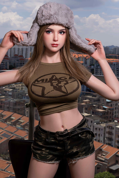Esmee | 168cm | 23 jaar