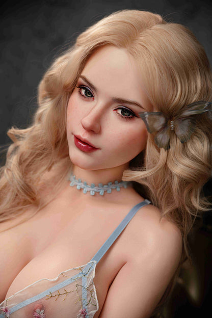 Lola | 168cm | 24 jaar